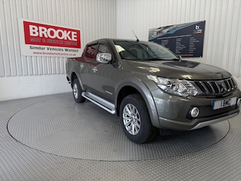 Mitsubishi - L200