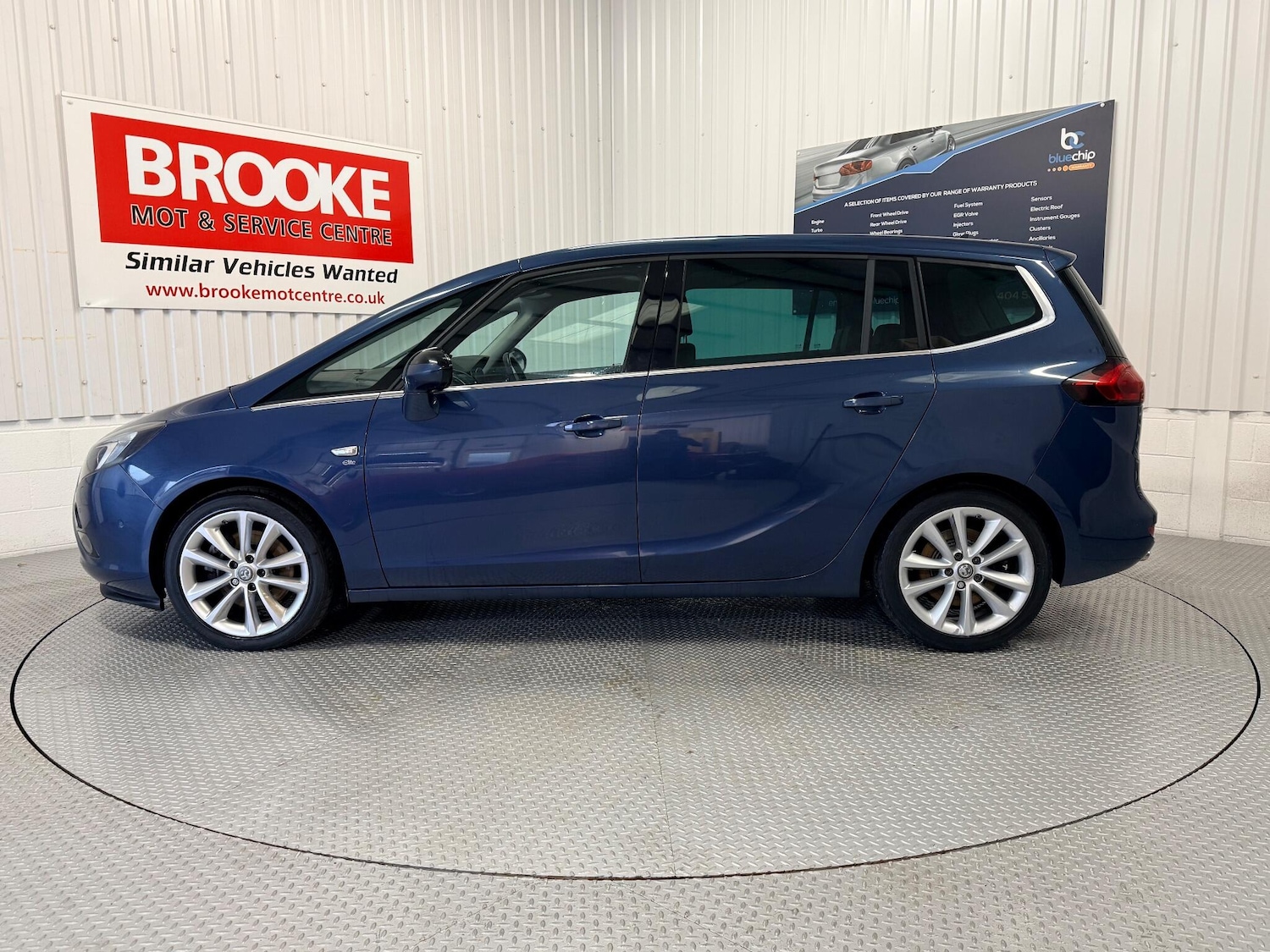 Used Vauxhall Zafira Tourer 2015 for sale - 77090918: Photo 10