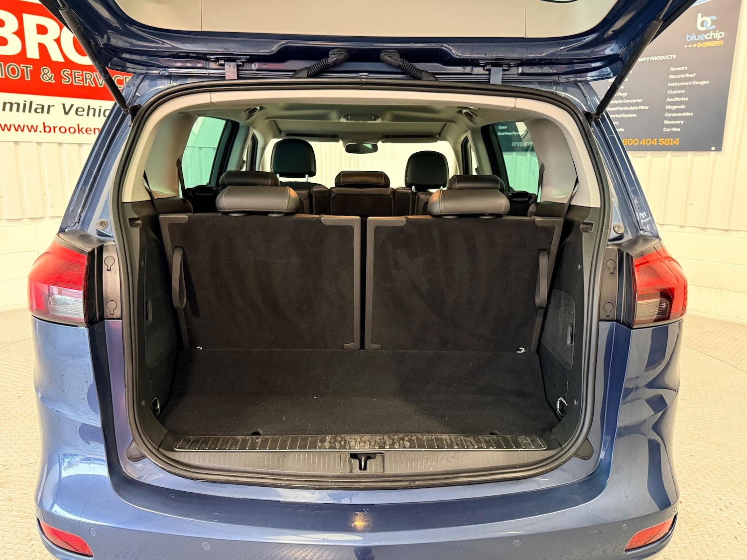 Used Vauxhall Zafira Tourer 2015 for sale - 77090918: Photo 19