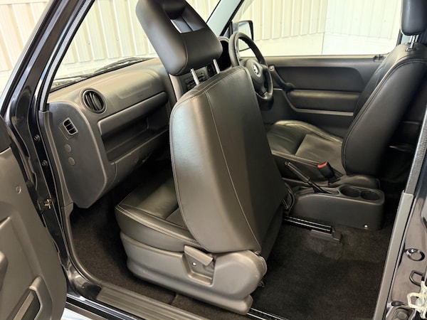 Used Suzuki Jimny 2009 for sale - 75658060: Photo 15