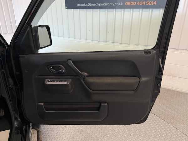 Used Suzuki Jimny 2009 for sale - 75658060: Photo 18