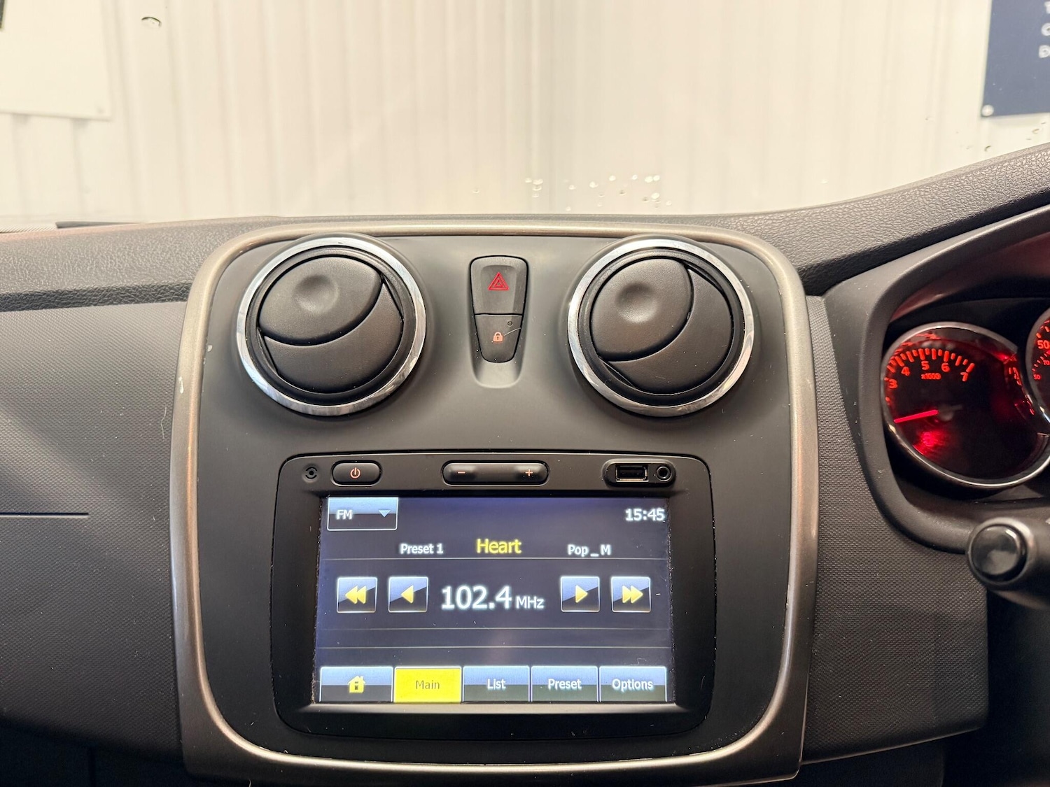 Used Dacia Sandero Stepway 2015 for sale - 76899367: Photo 21