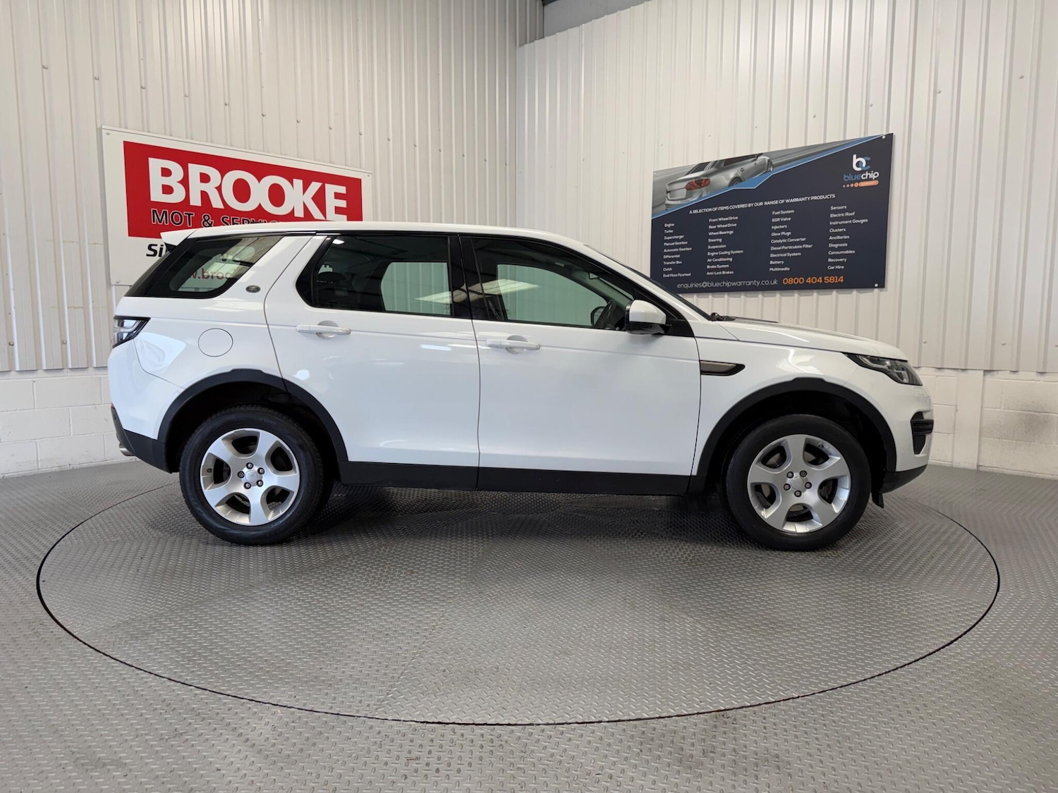 Used Land Rover Discovery Sport for sale - 78048021: Photo 3