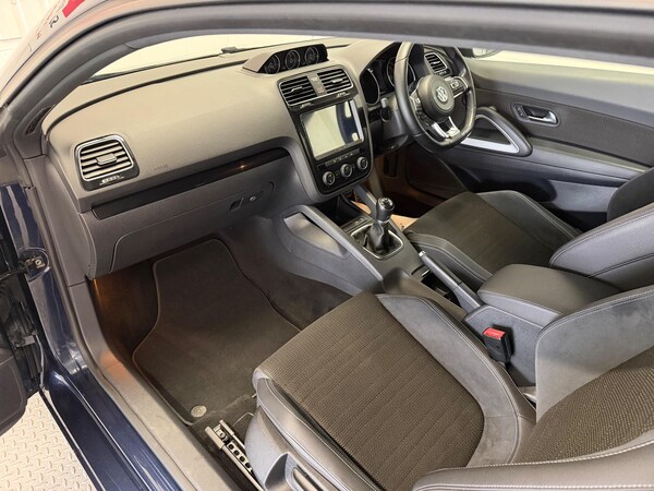 Used Volkswagen Scirocco 2014 for sale - 76200198: Photo 13