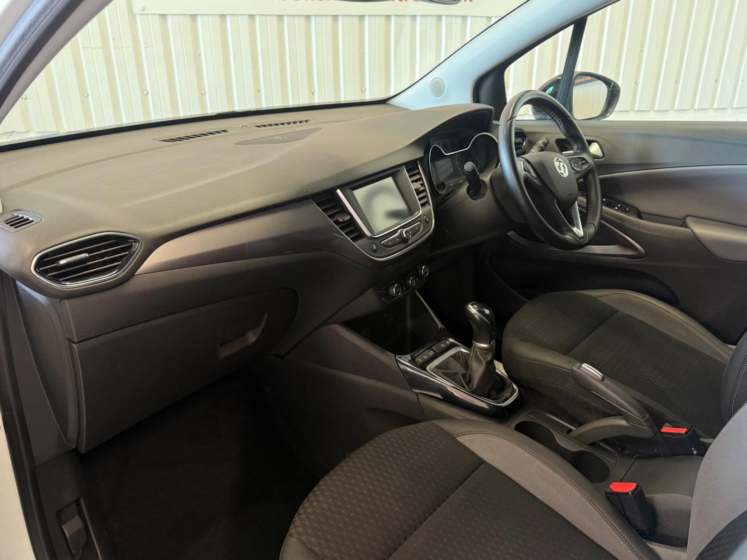 Used Vauxhall Crossland X 2018 for sale - 76260442: Photo 12
