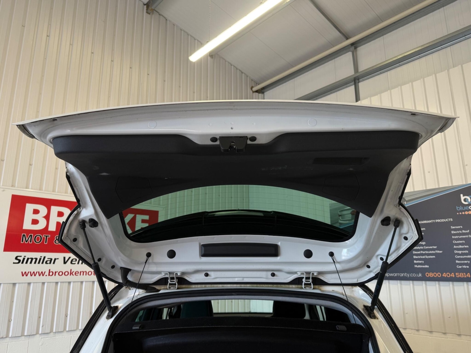 Used Vauxhall Crossland X 2018 for sale - 76260442: Photo 13