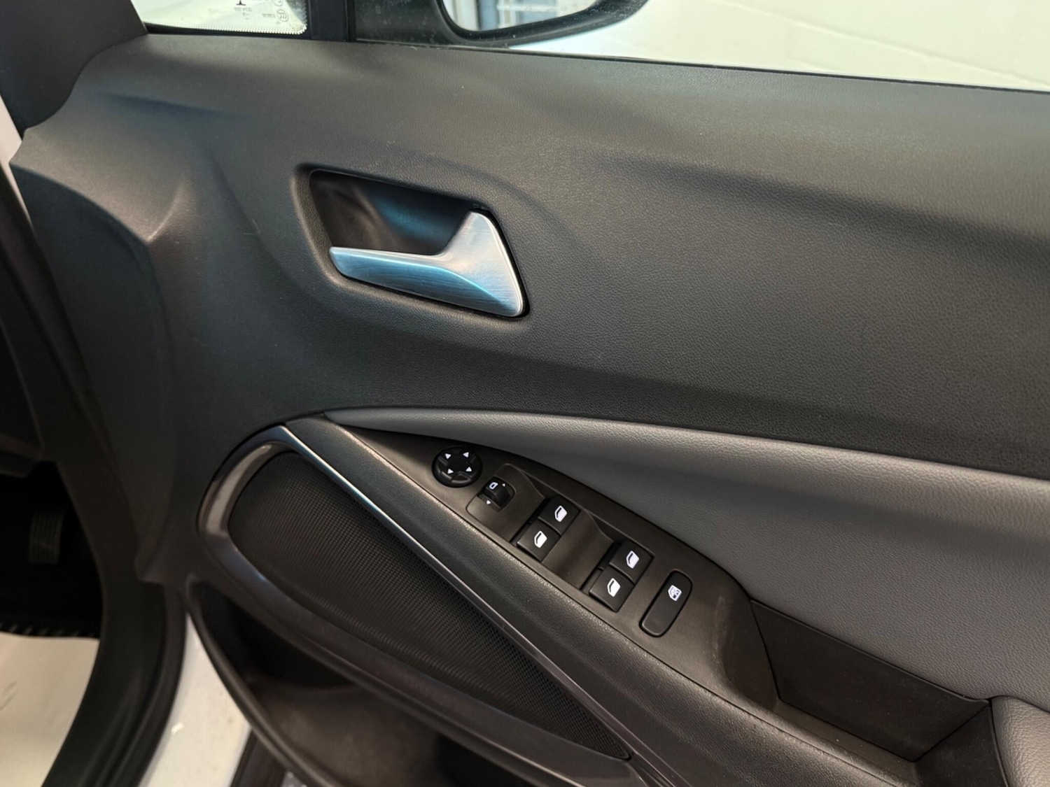 Used Vauxhall Crossland X 2018 for sale - 76260442: Photo 16