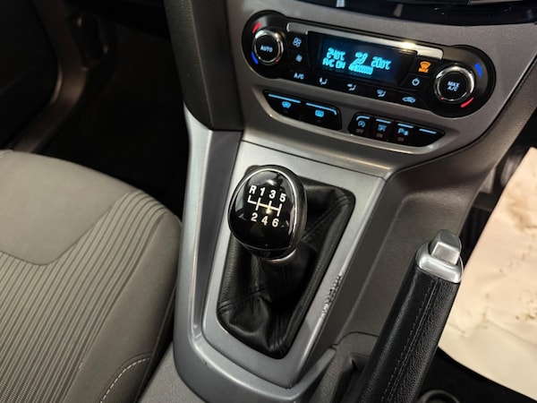 Used Ford Focus 2015 for sale - 75350467: Photo 28
