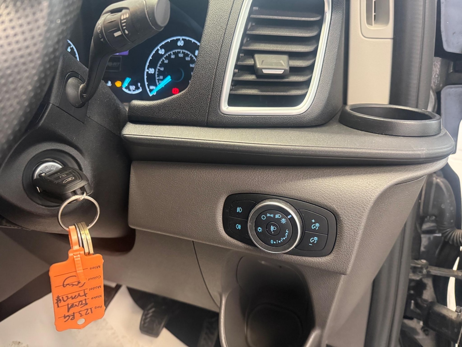 Used Ford Transit Custom 2018 for sale - 76634137: Photo 25