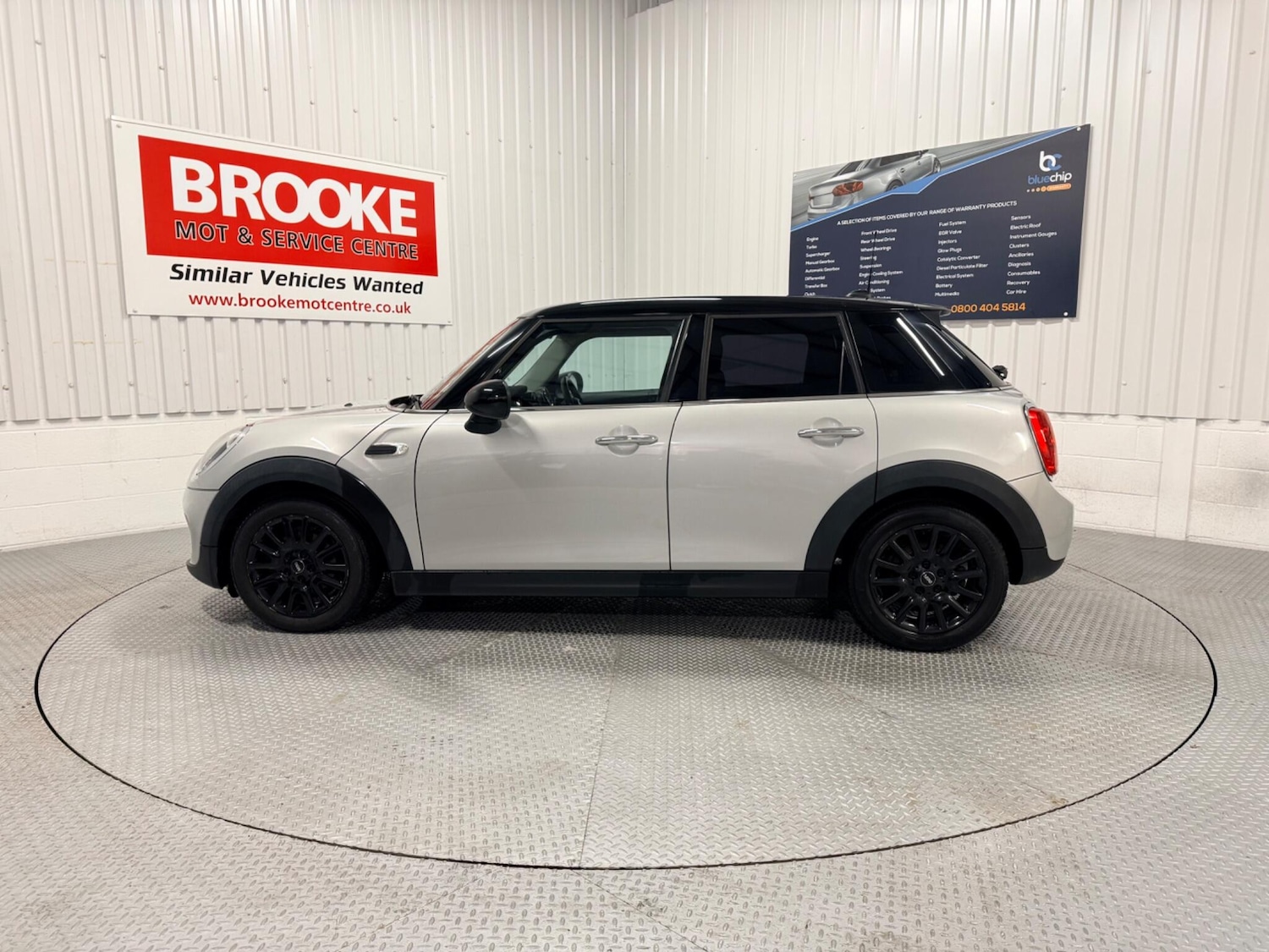 Used MINI Hatch 2015 for sale - 77253600: Photo 12