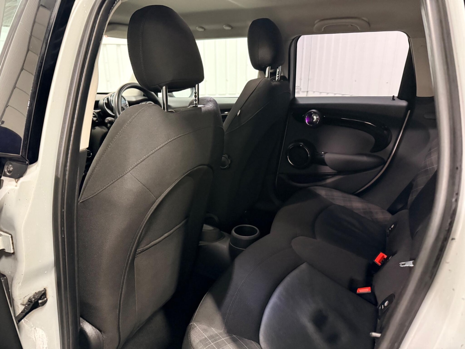 Used MINI Hatch 2015 for sale - 77253600: Photo 15