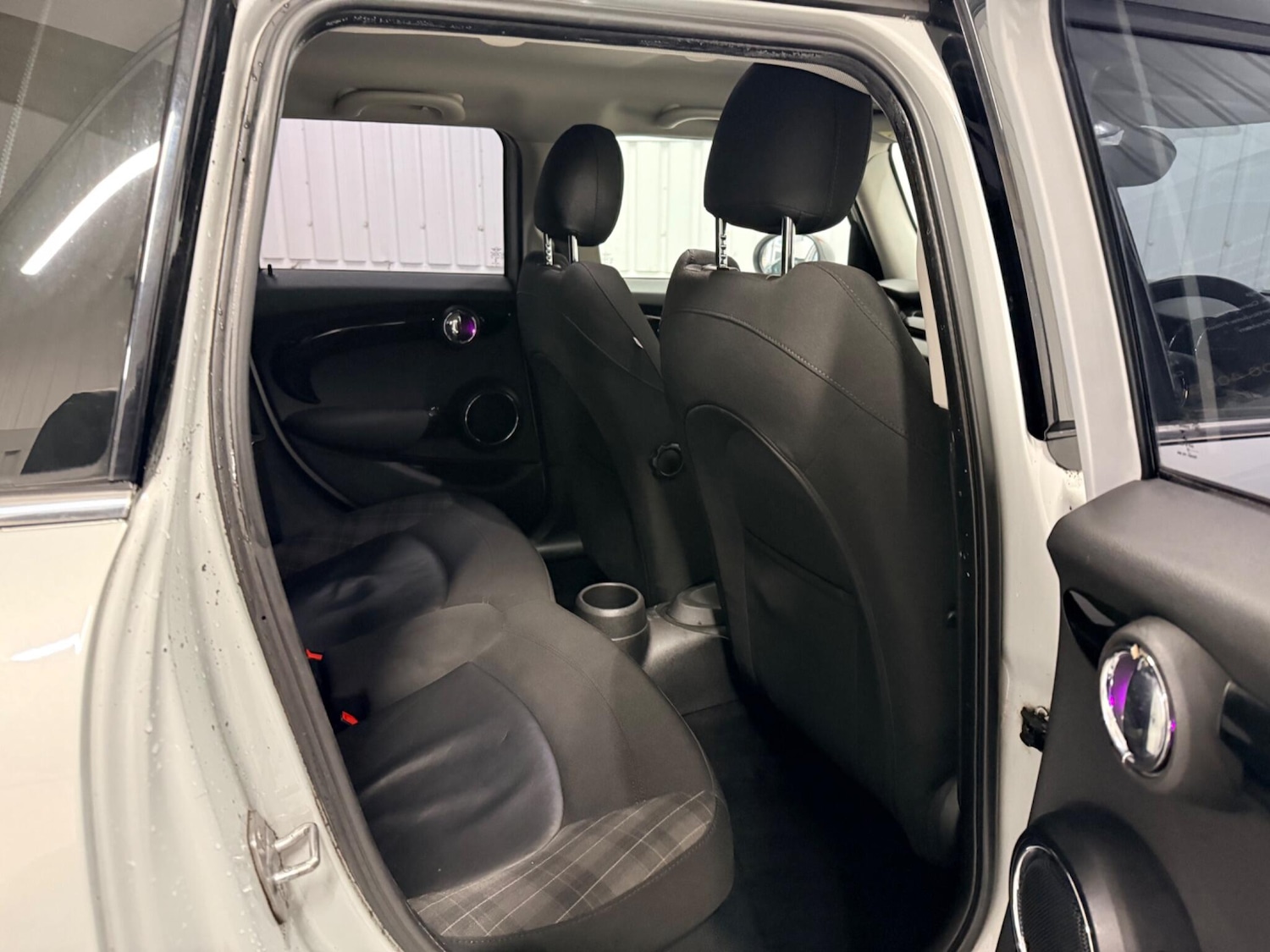 Used MINI Hatch 2015 for sale - 77253600: Photo 17