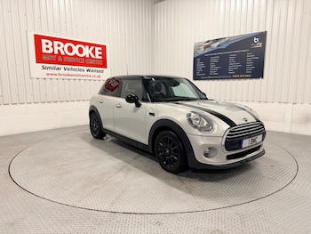 Used MINI Hatch 2015 for sale - 77253600: Photo