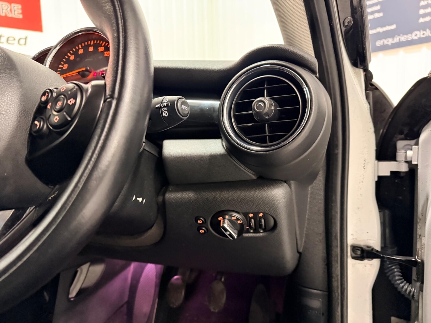 Used MINI Hatch 2015 for sale - 77253600: Photo 22