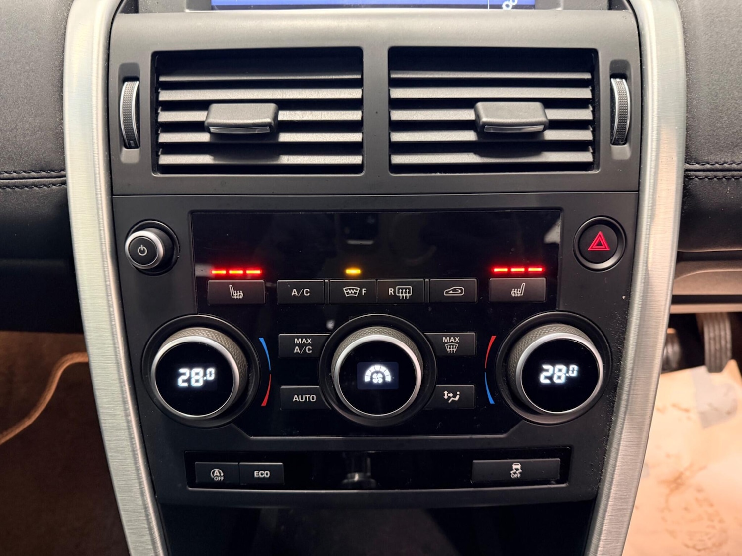 Used Land Rover Discovery Sport 2017 for sale - 77612133: Photo 28