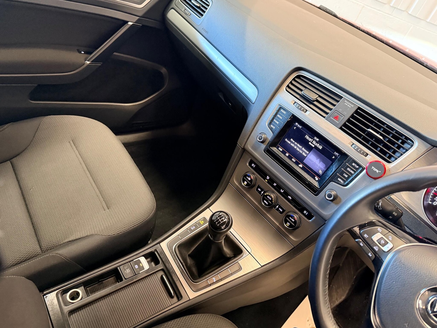 Used Volkswagen Golf 2015 for sale - 77131352: Photo 22