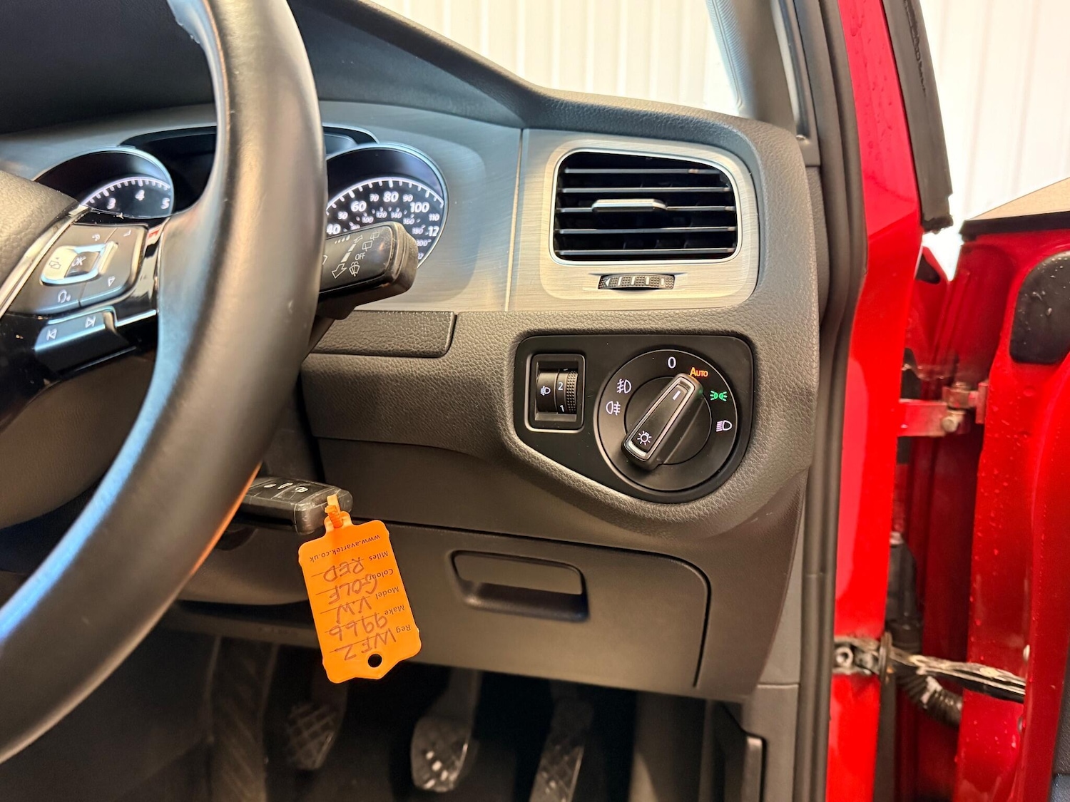 Used Volkswagen Golf 2015 for sale - 77131352: Photo 23