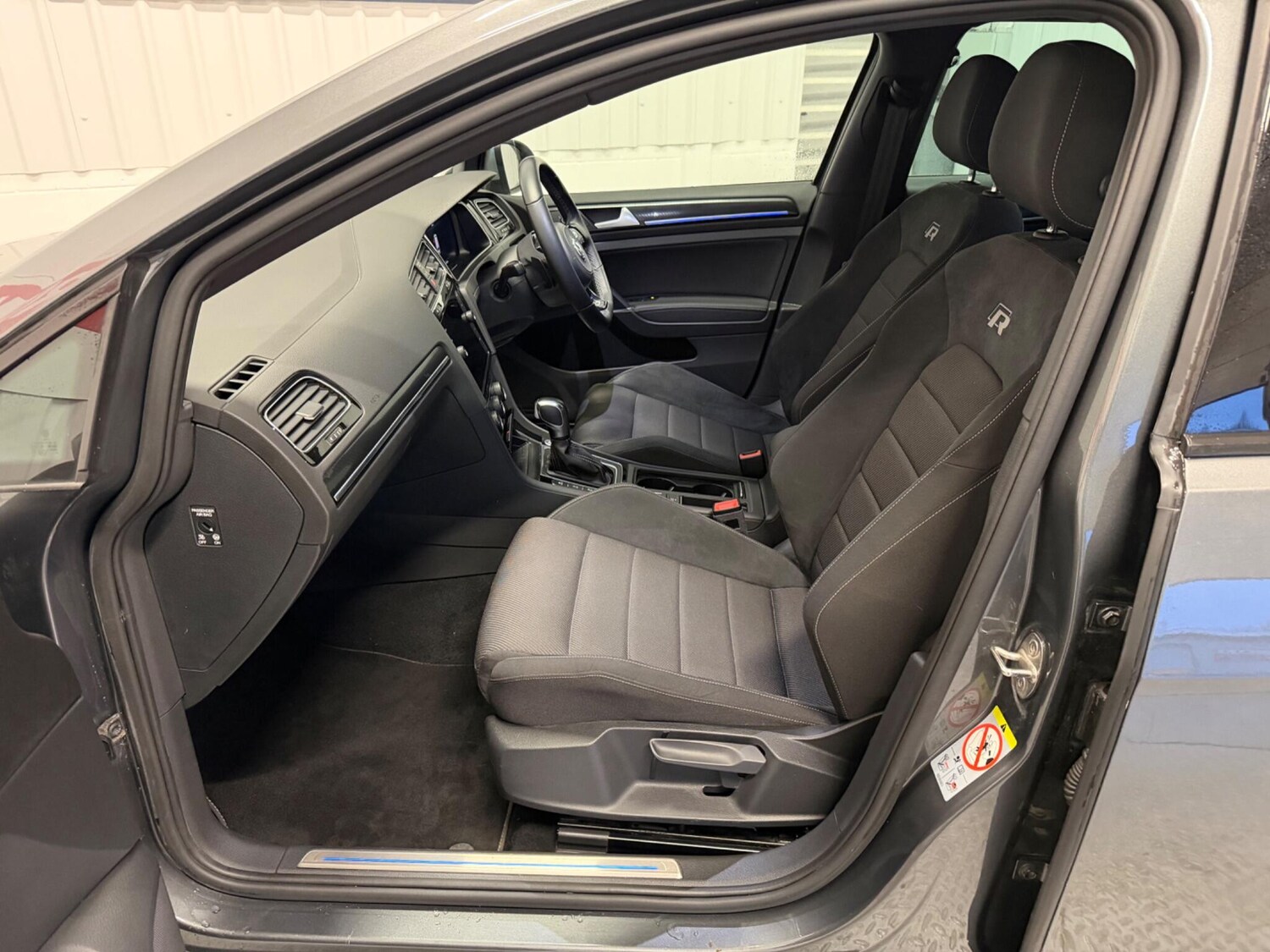 Used Volkswagen Golf for sale - 77511078: Photo 14