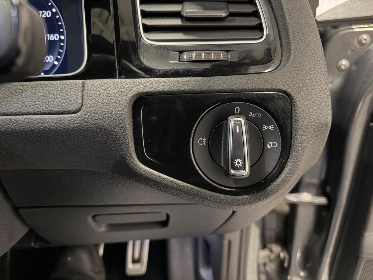 Used Volkswagen Golf for sale - 77511078: Photo 22