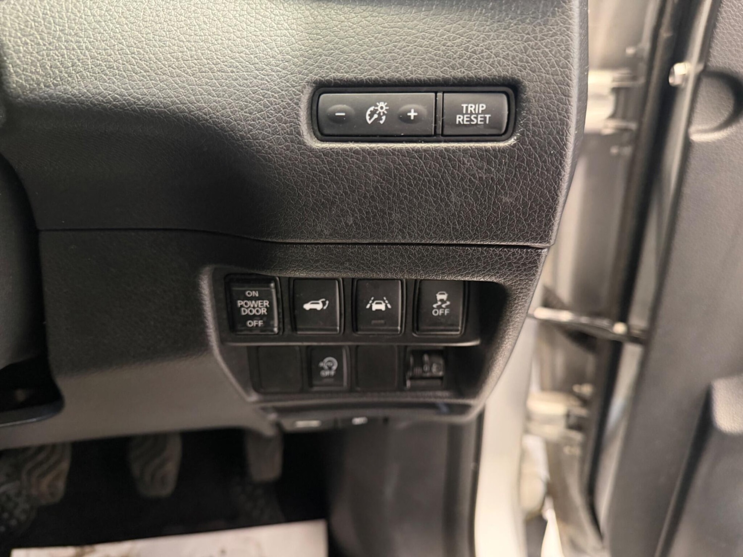 Used Nissan X-Trail 2018 for sale - 77957467: Photo 23