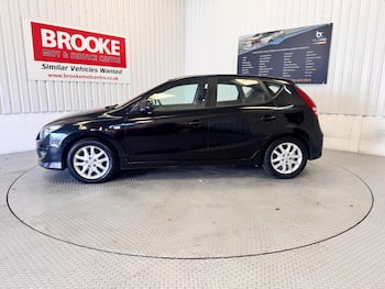 Used Hyundai i30 2011 for sale - 79793936: Photo
