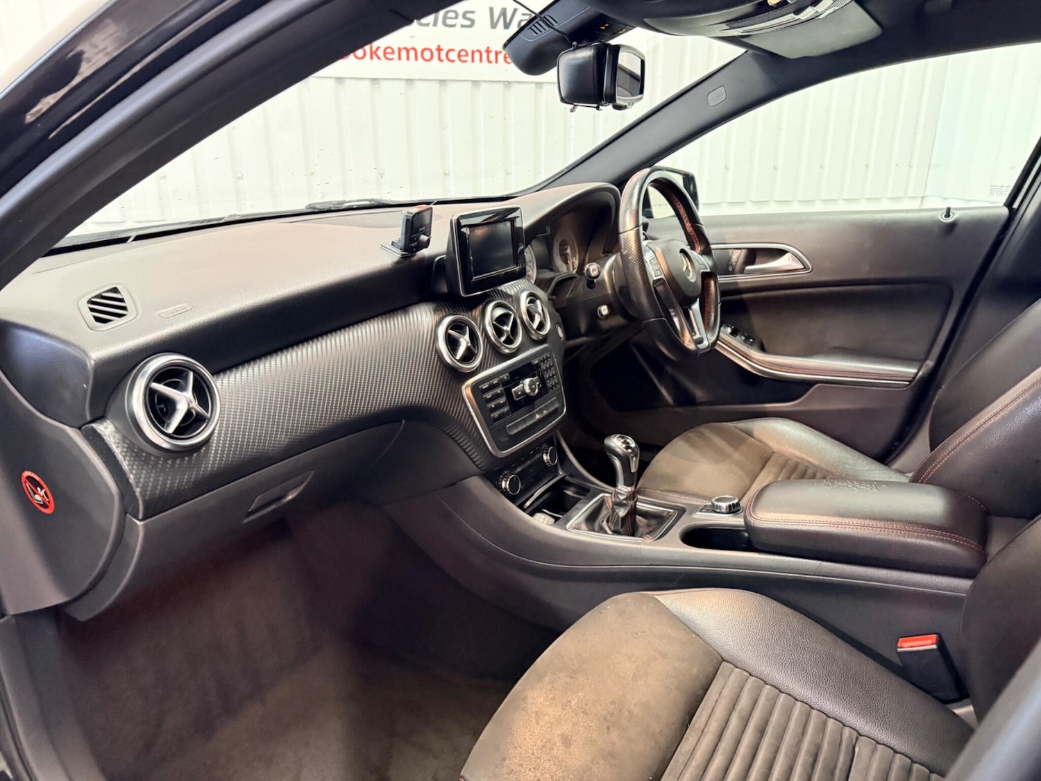 Used Mercedes-Benz A-Class 2014 for sale - 77468332: Photo 11