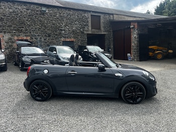 Used MINI Convertible 2019 for sale - 79522168: Photo