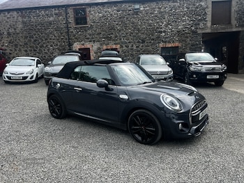 Used MINI Convertible 2019 for sale - 79522168: Photo