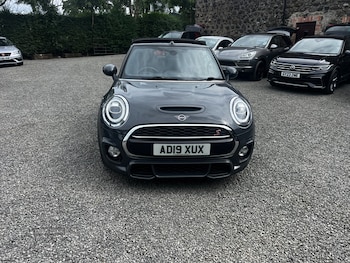 Used MINI Convertible 2019 for sale - 79522168: Photo