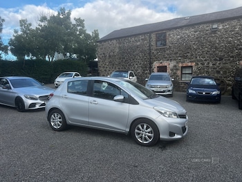 Used Toyota Yaris 2012 for sale - 79107713: Photo