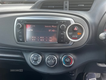 Used Toyota Yaris 2012 for sale - 79107713: Photo