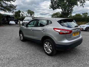 Used Nissan Qashqai 2016 for sale - 79534004: Photo