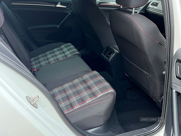 Used Volkswagen Golf 2015 for sale - 76914038: Photo 16