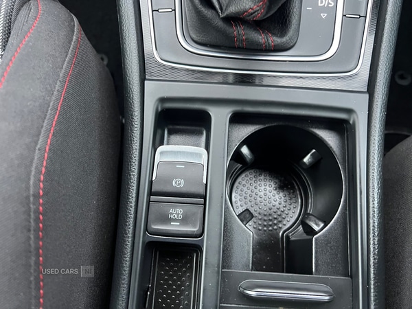 Used Volkswagen Golf 2015 for sale - 76914038: Photo 24