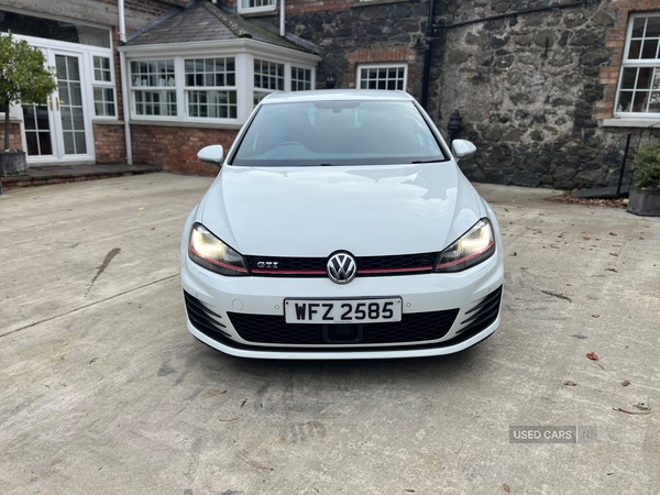 Used Volkswagen Golf 2015 for sale - 76914038: Photo 3