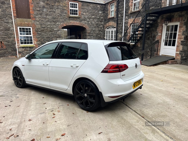 Used Volkswagen Golf 2015 for sale - 76914038: Photo 6