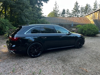 Used Audi A4 2018 for sale - 79237493: Photo