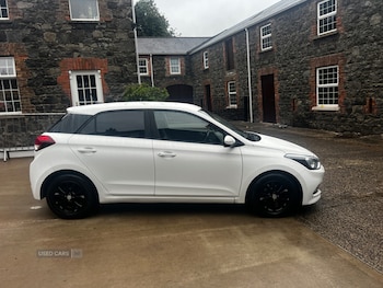 Used Hyundai i20 2017 for sale - 79591134: Photo