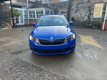 Used Skoda Octavia 2020 for sale - 76441608: Photo