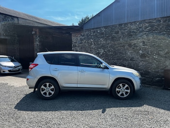 Used Toyota RAV4 2011 for sale - 79213426: Photo