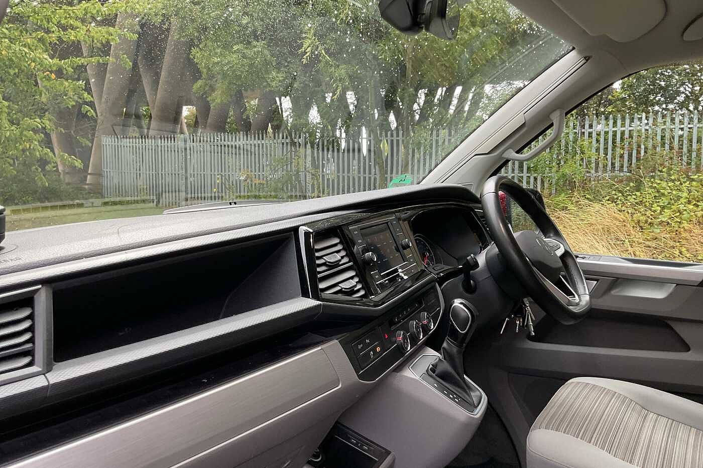 Used Volkswagen California 2022 for sale - 75842431: Photo 2