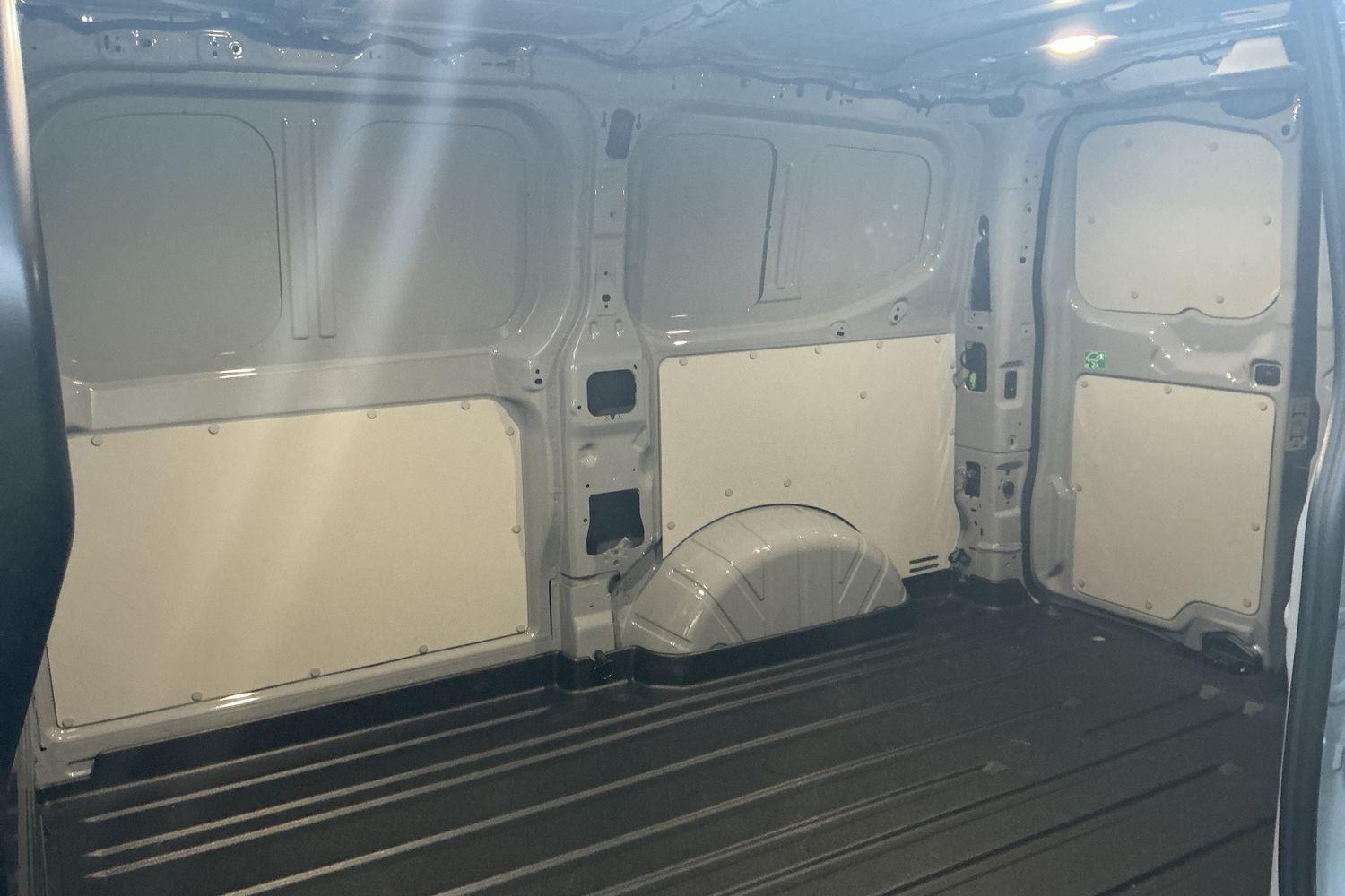 Used Volkswagen Transporter 2026 for sale - 77498129: Photo 3