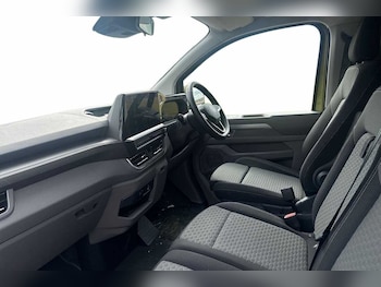 Used Volkswagen Transporter 2026 for sale - 79117447: Photo