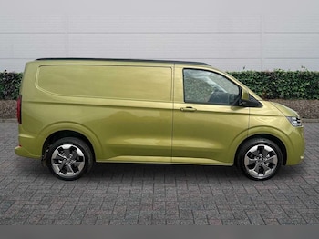Used Volkswagen Transporter 2026 for sale - 79117447: Photo