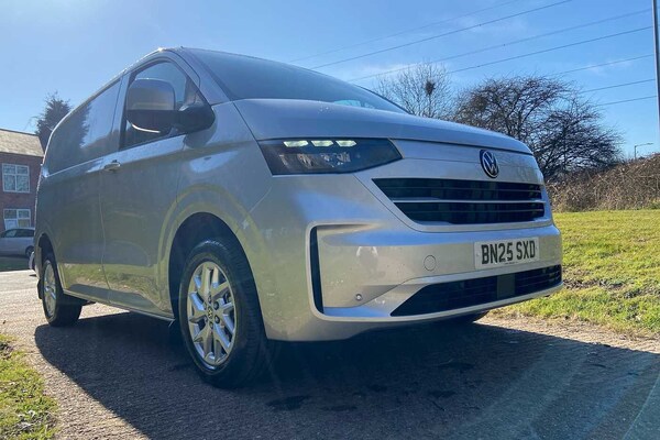 Used Volkswagen Transporter 2025 for sale - 74008570: Photo 9