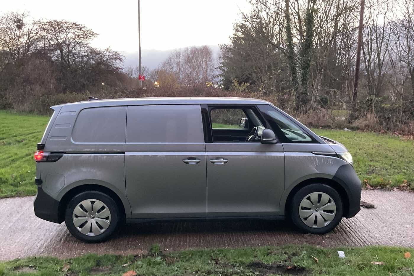 Used Volkswagen ID.Buzz 2025 for sale - 77218211: Photo 4