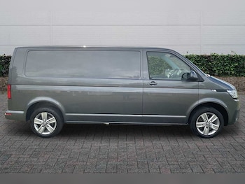 Used Volkswagen Transporter 2022 for sale - 78685670: Photo