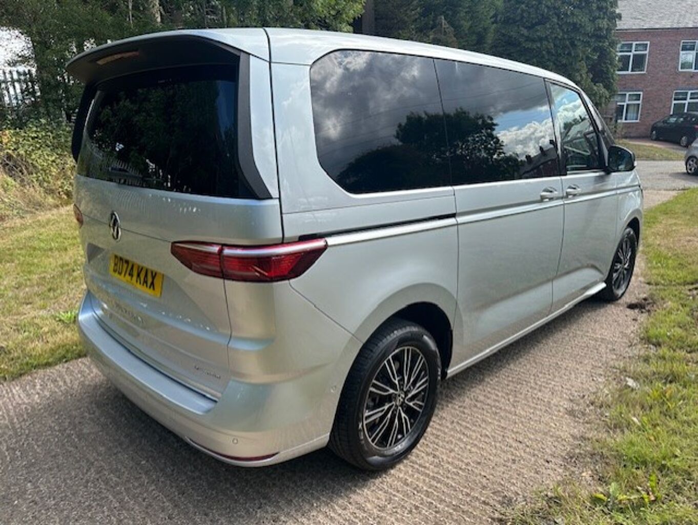 Used Volkswagen Multivan 2024 for sale - 72804375: Photo 19