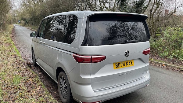 Used Volkswagen Multivan 2024 for sale - 72804375: Photo 3