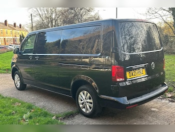 Used Volkswagen Transporter 2021 for sale - 76389690: Photo